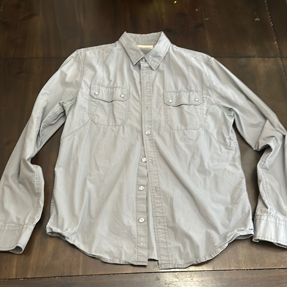 DKNY Men's Gray Button-Up Shirt